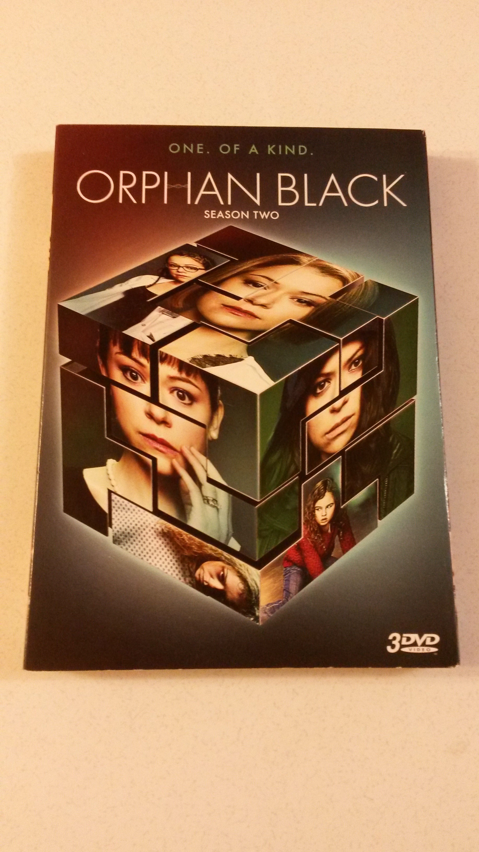 Orphan Black season 2 DVD set