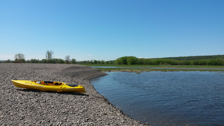 Gravel beach at Sugar Island