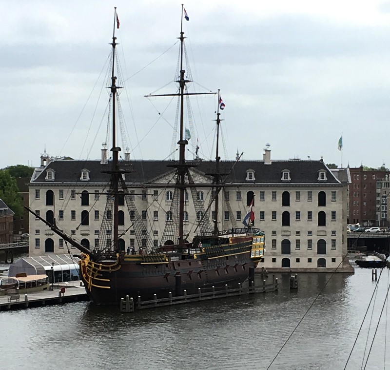 Scheepvaartmuseum seen from NEMO